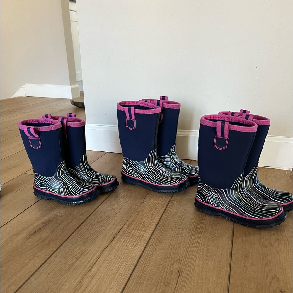 Lands End Girls Insulated Rain/snow Boots - Sizes 10, 1, and 2